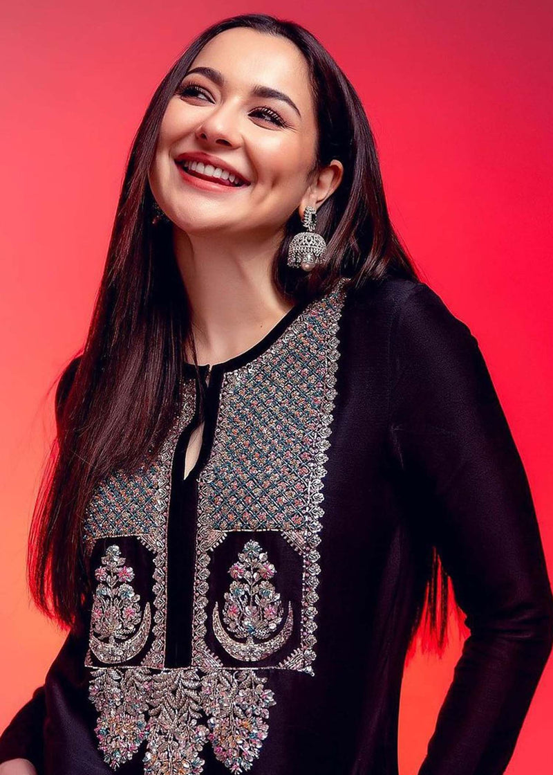 Hania Amir